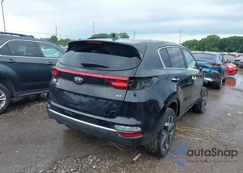 2022 Kia Sportage Ex z USA, uszkodzony, nr VIN KNDPNCAC9N7009935